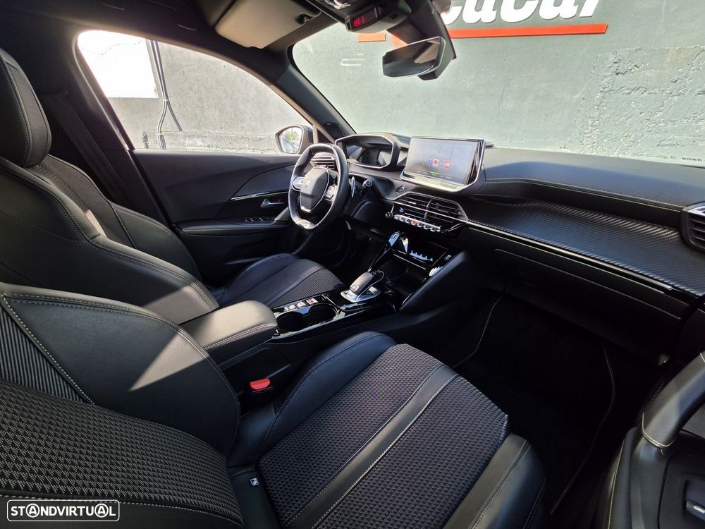Peugeot 2008 1.2 PureTech GT Line EAT8 - 7