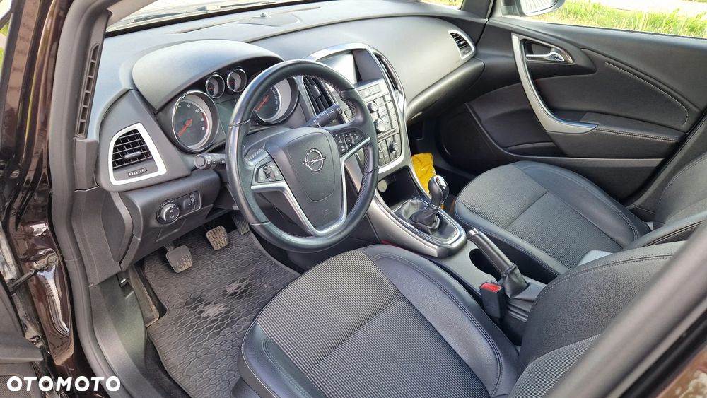 Opel Astra - 10