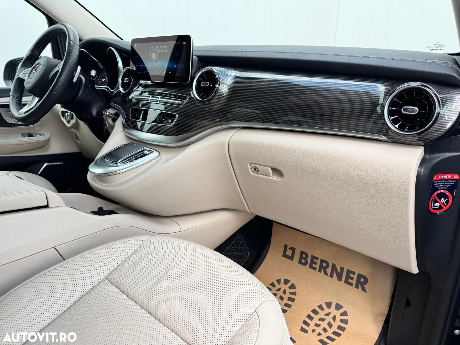 Mercedes-Benz V 300 d Combi Lung 237 CP AWD 9AT - 21