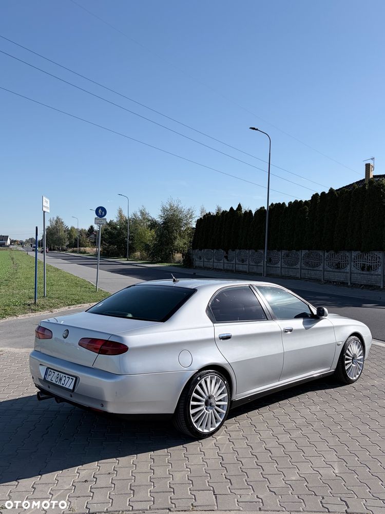 Alfa Romeo 166 2001 photo 4
