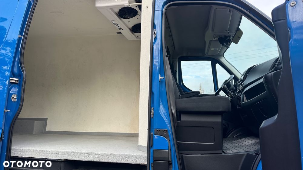Iveco 35s18 Max / Chłodnia / Mroźnia / Salon RP - 8