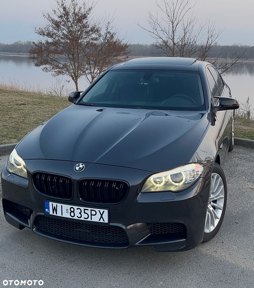 BMW Seria 5 528i xDrive - 1