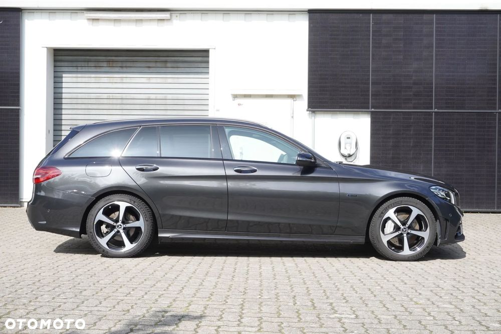 Mercedes-Benz Klasa C 300 de 9G-TRONIC - 5