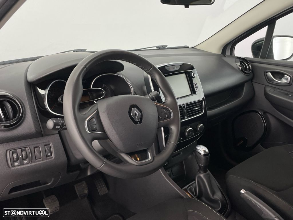 Renault Clio 0.9 TCe Limited - 16