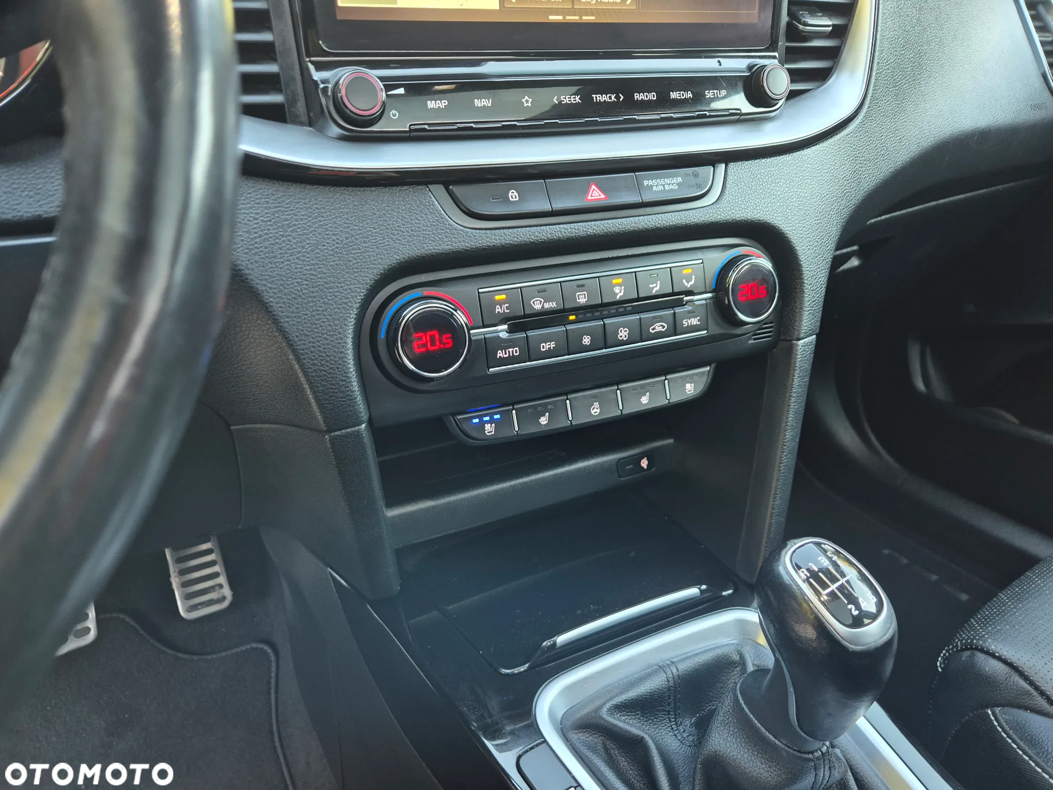 Kia Ceed SW 1.4 T-GDI OPF Platinum Edition - 26