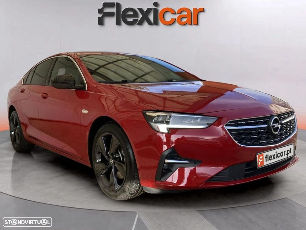 Opel Insignia Grand Sport - 1