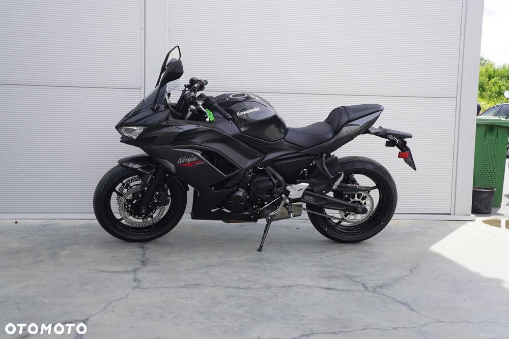 Kawasaki Ninja 500 - 6