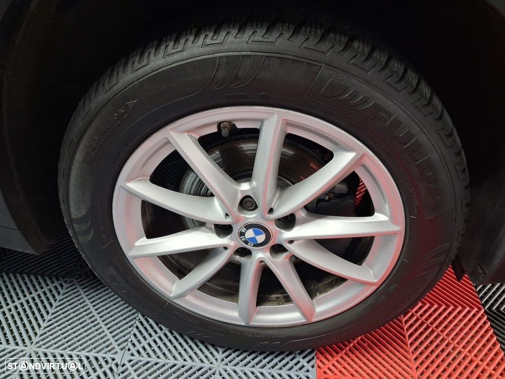 BMW X1 16 d sDrive Advantage - 16