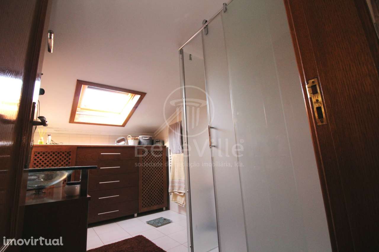 Duas habitações uni familiares com áreas fantásticas Beça, Boticas - Grande imagem: 5/45