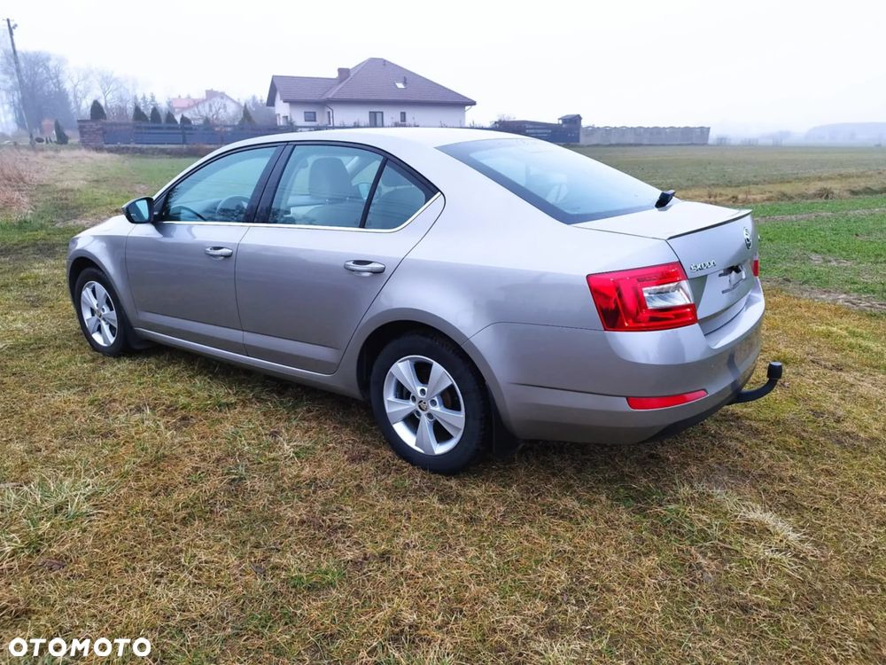 Skoda Octavia 1.8 TSI DSG Ambition - 14