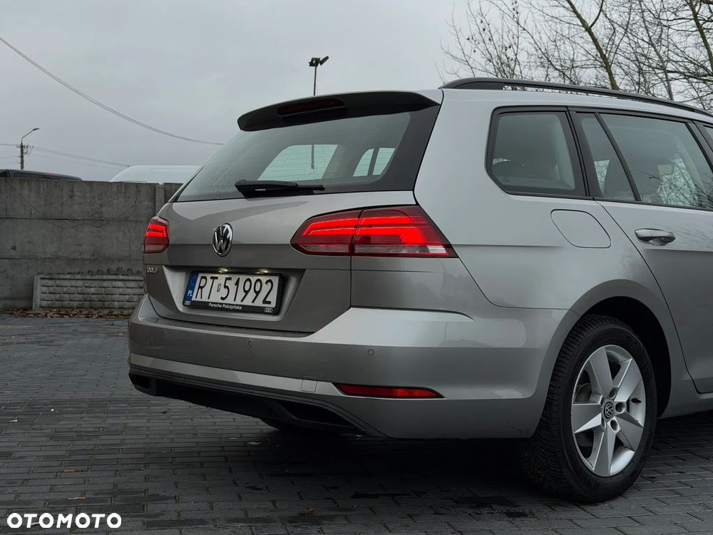 Volkswagen Golf 1.6 TDI BMT Comfortline - 7