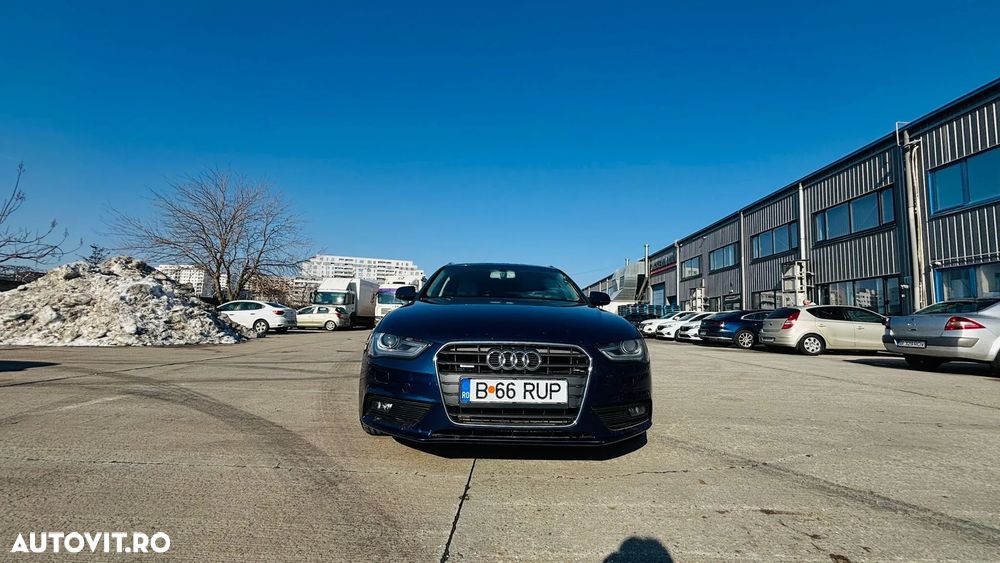 Audi A4 - 1