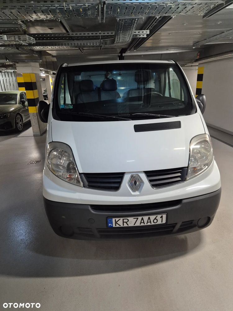 Renault Trafic - 1