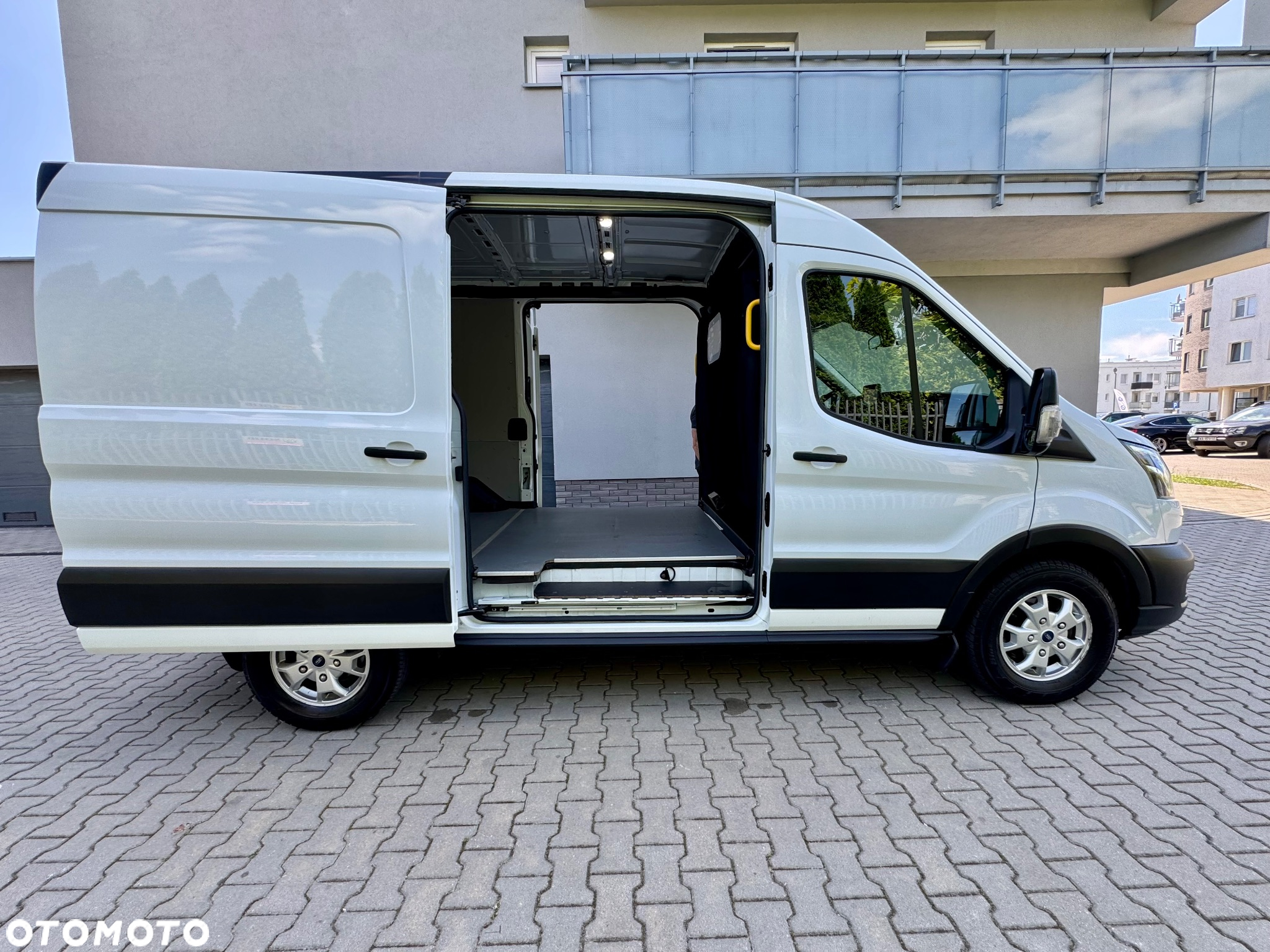 Ford TRANSIT AWD 4X4 podwójne drzwi / drzwi tylne 180 Faktura VAT 23% Kamera Monitor 170KM klimatyzacja podgrzewane siedzenia czujniki 3 osobowy faktura VAT23% serwis zadbany BOGATA OPCJA L2H2 wysoki napęd na cztery koła - 15