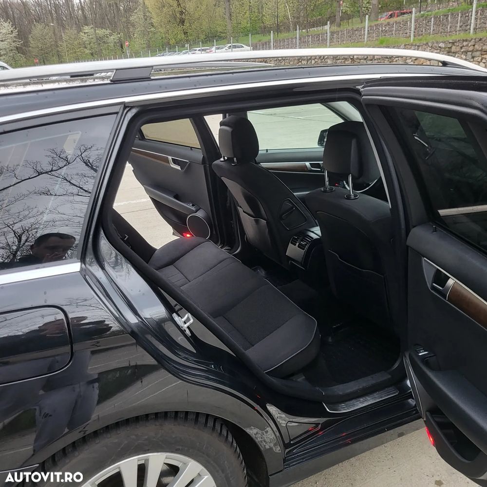 Mercedes-Benz C 180 CDI DPF (BlueEFFICIENCY) 7G-TRONIC - 17