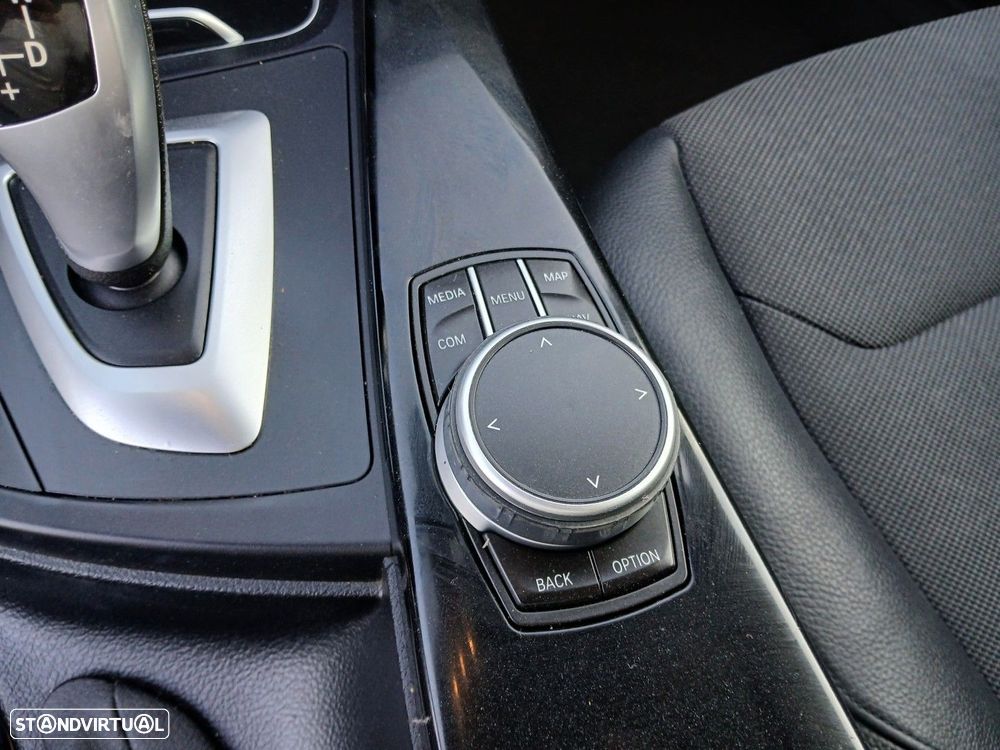 BMW 320 d Aut. - 26