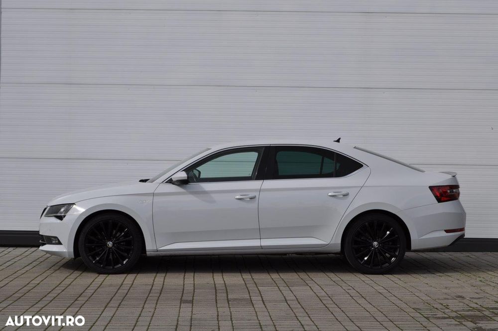 Skoda Superb 2.0 TDI DSG 4X4 Laurin & Klement - 9
