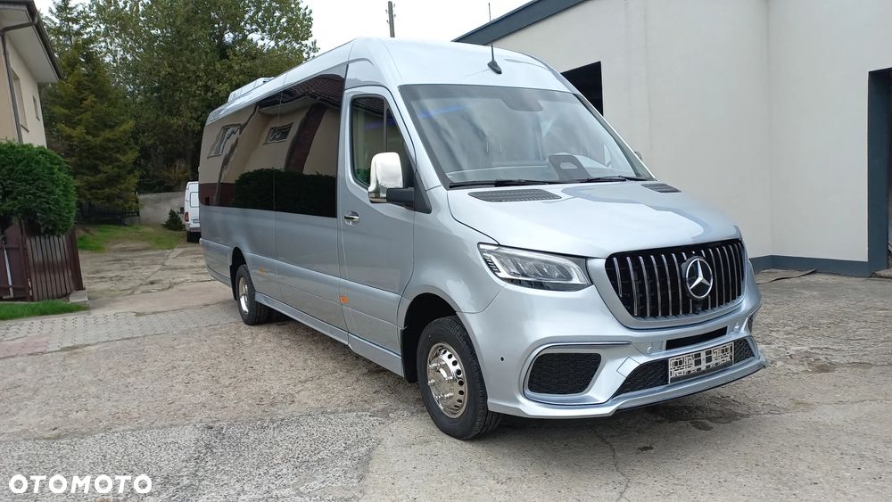 Mercedes-Benz Sprinter Eurobus,24 os,AMG,2025