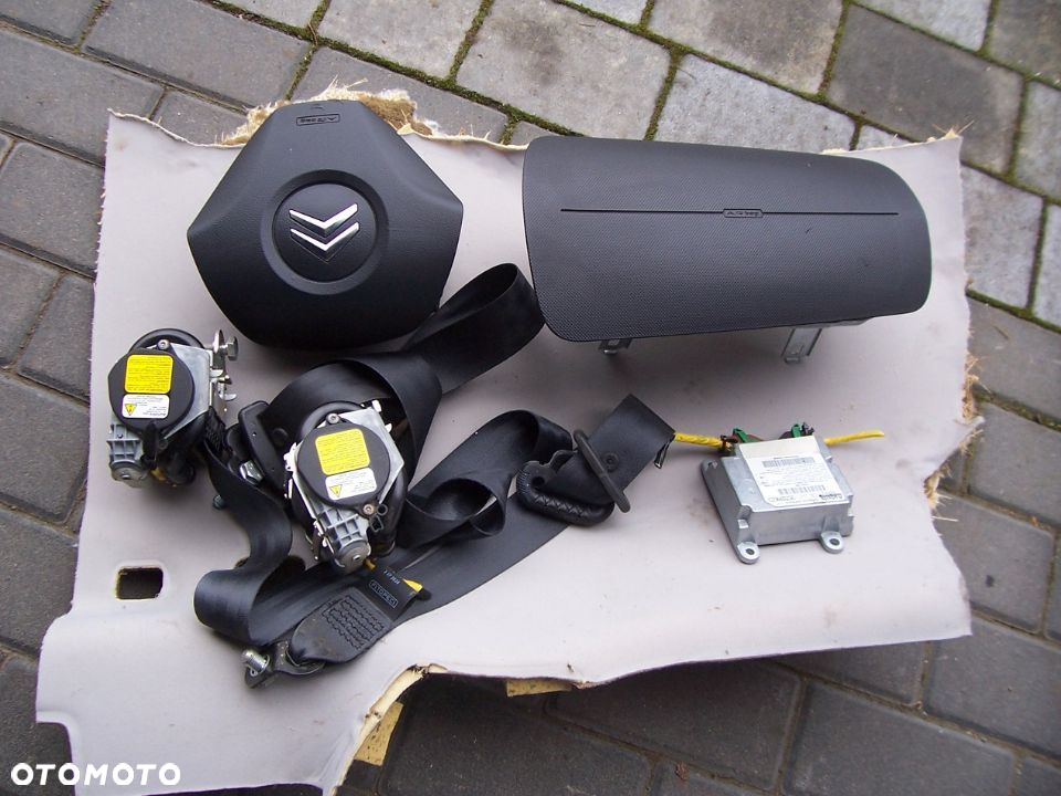 Citroen nemo poduszki pasazer kierowcy pasy sensor czrrny kolor idealne 2014rok 39tys EU - 2