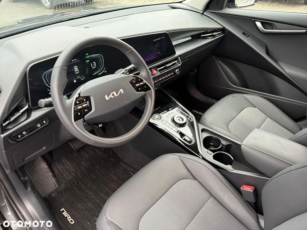 Kia Niro 1.6 GDI Hybrid L - 10