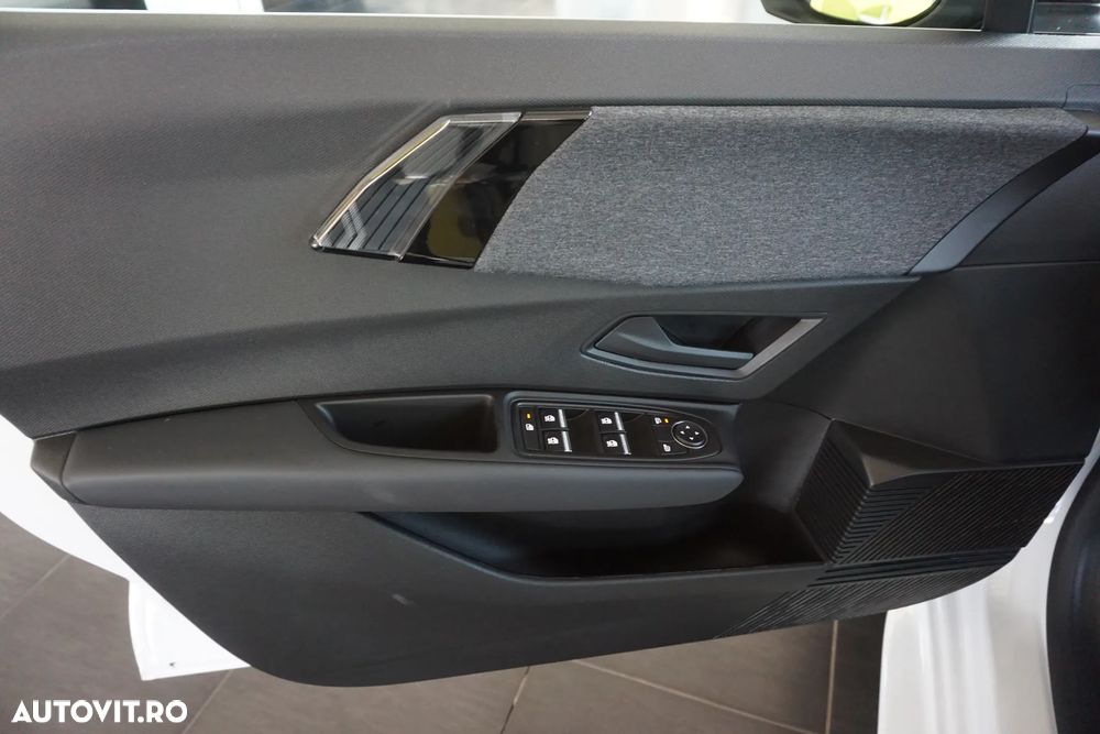 Renault Clio - 9