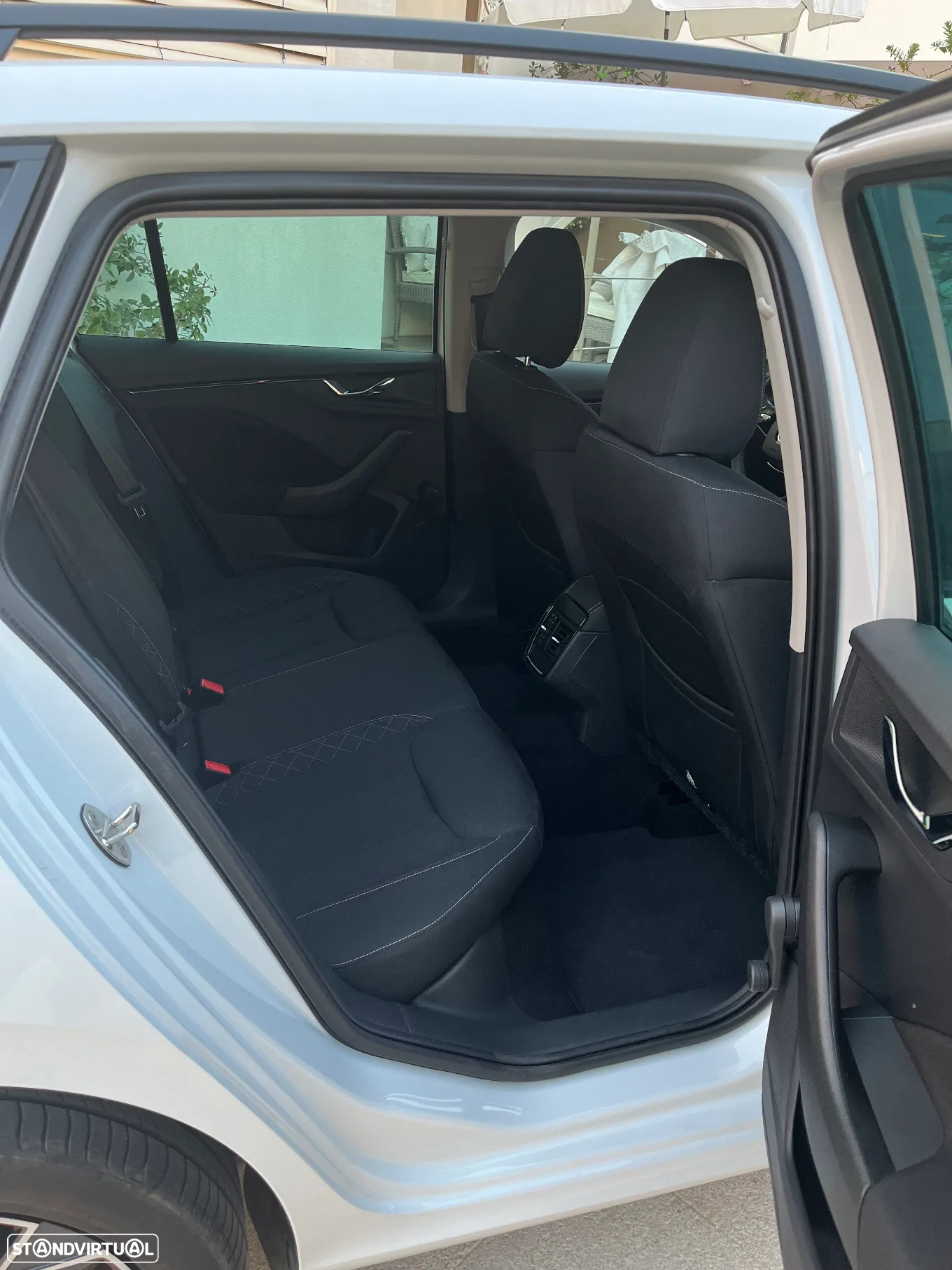 Skoda Kamiq 1.0 TSI Ambition DSG - 17