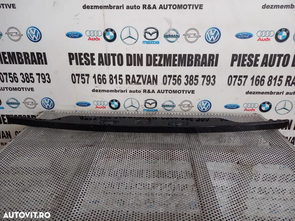 Ornament Lampa Numar Buton Deschidere Haion Hayon Range Rover Evoque An 2012-2013-2014-2015-2016-20 - 1