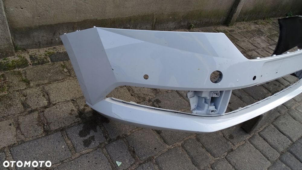 SKODA FABIA III 6V0 LIFT - zderzak przedni - 2