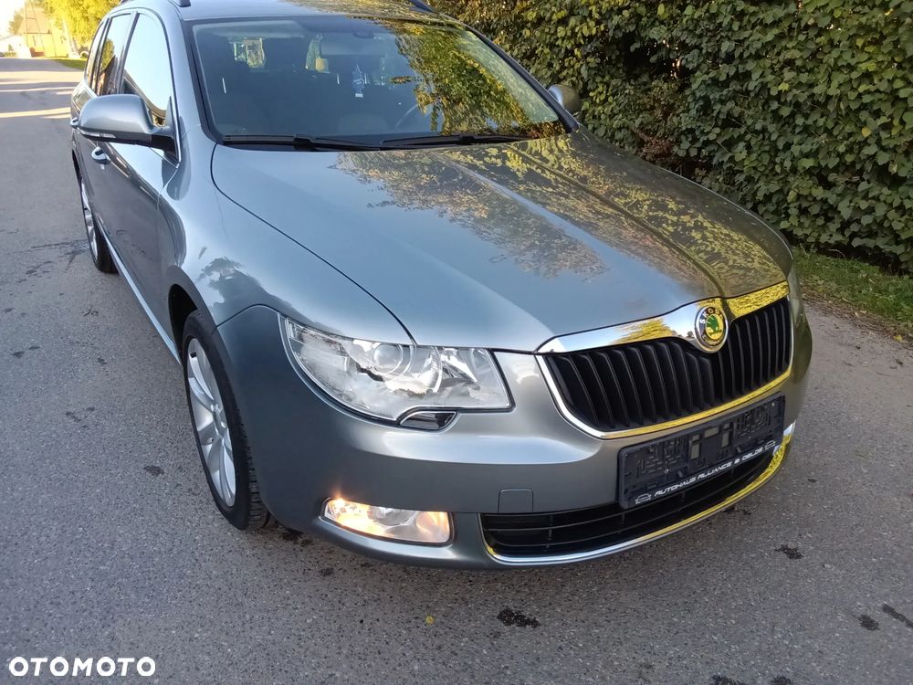 Skoda Superb 2.0 TDI Comfort DSG - 5