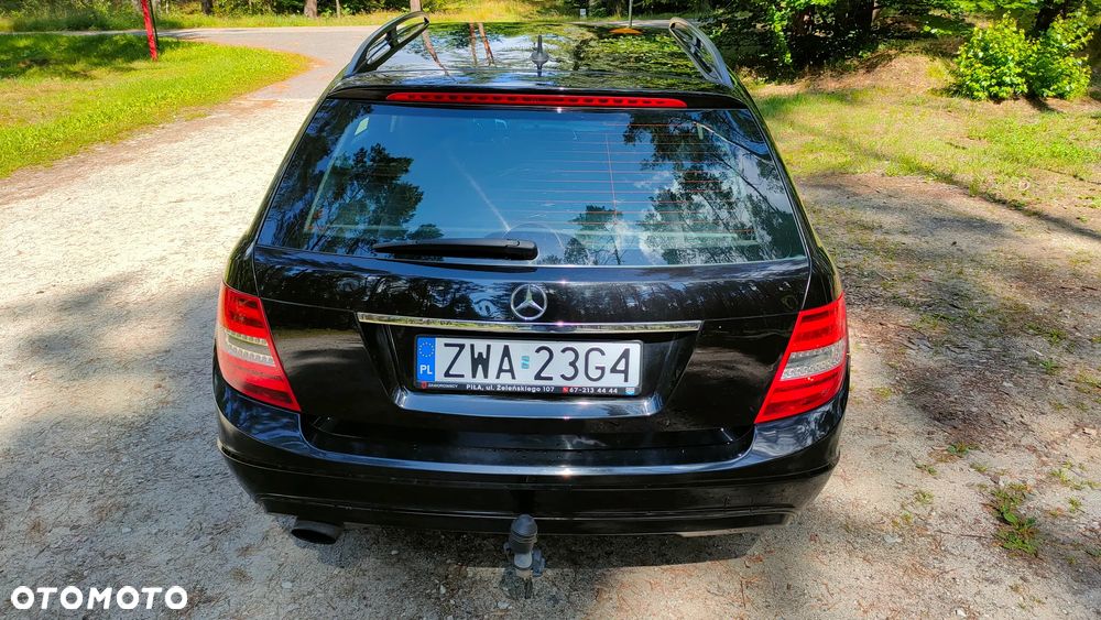 Mercedes-Benz Klasa C 200 CGI BlueEFFICIENCY - 4