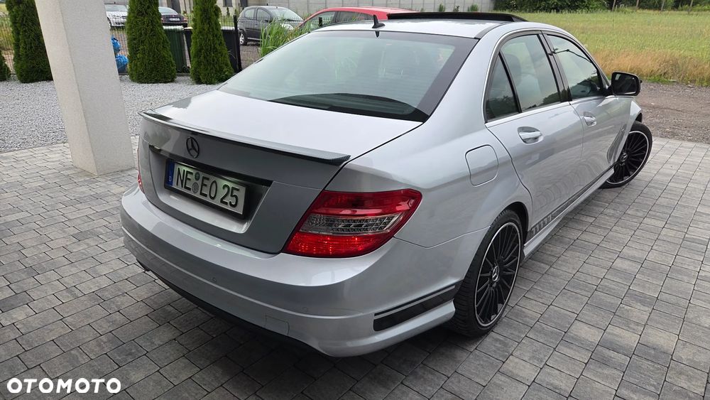 Mercedes-Benz Klasa C - 16