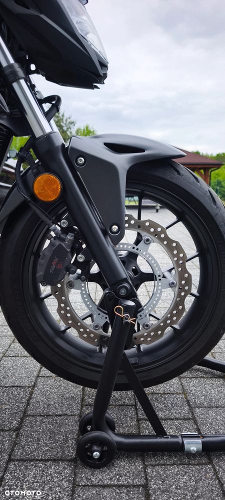 Honda CB - 15