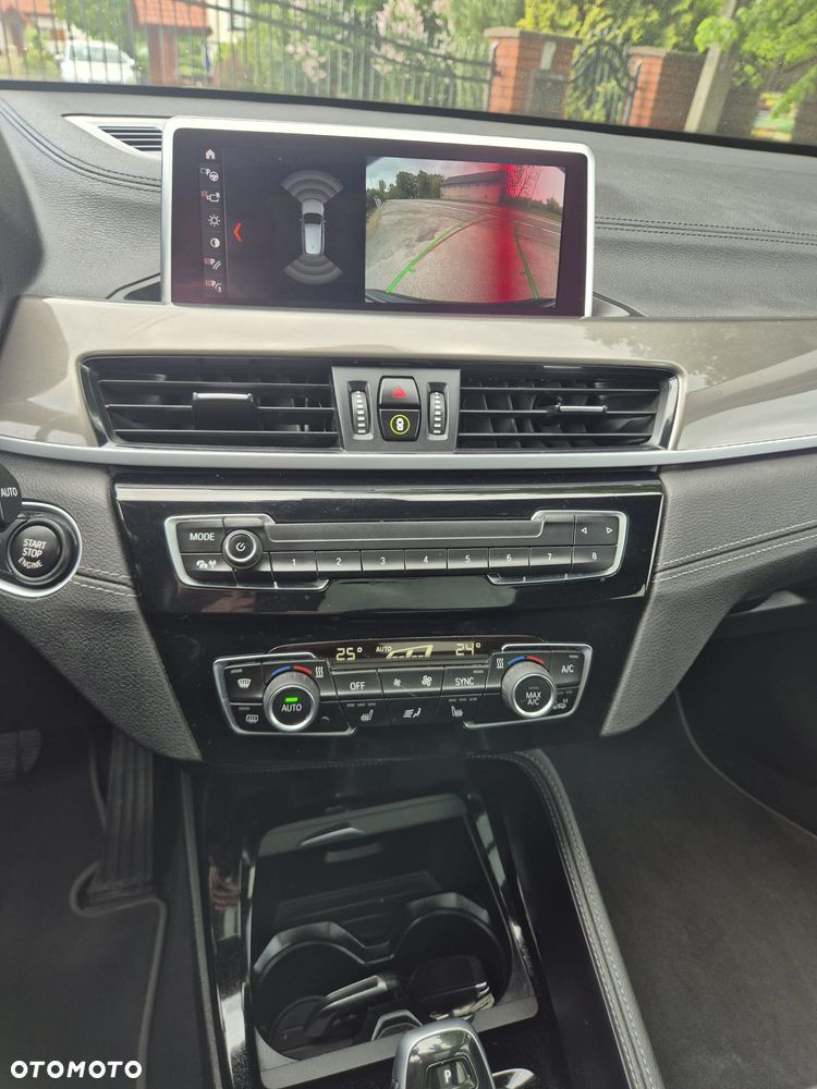 BMW X1 xDrive18d xLine - 23