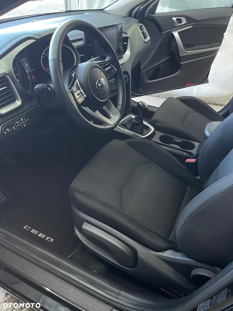 Kia Ceed 1.0 T-GDI OPF Edition 7 - 36