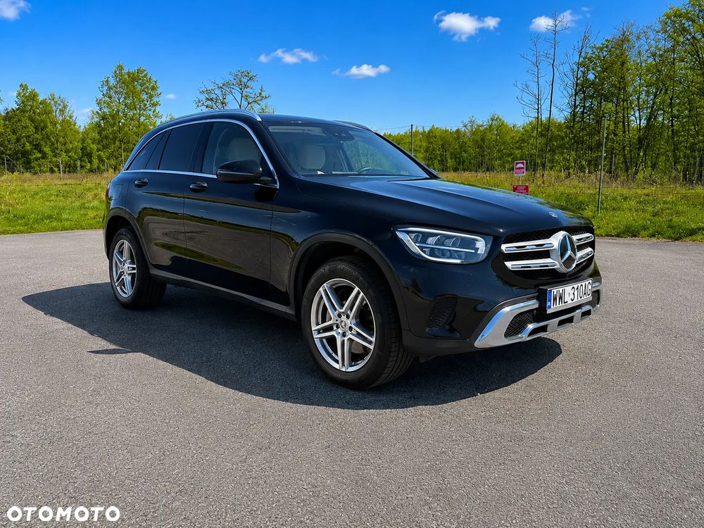 Mercedes-Benz GLC 300 e 4-Matic Business Edition - 2