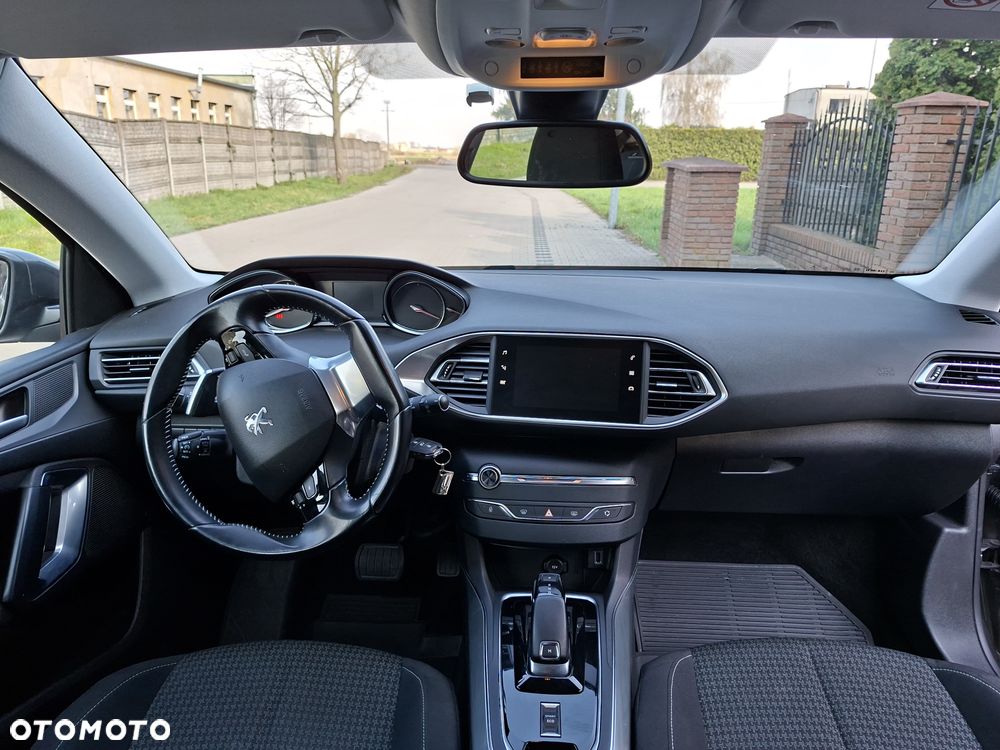 Peugeot 308 BlueHDi 130 EAT8 Stop & Start Allure - 7