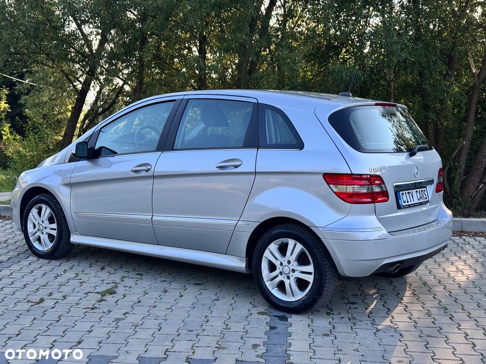 Mercedes-Benz Klasa B 180 BlueEFFICIENCY SPORT EDITION - 3