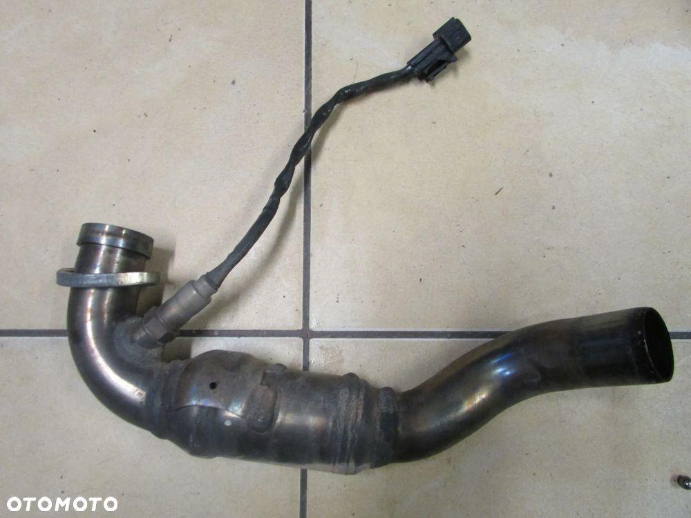 Vespa GTV 300 hpe 2024 kolektor wydechu sonda lambda - 2