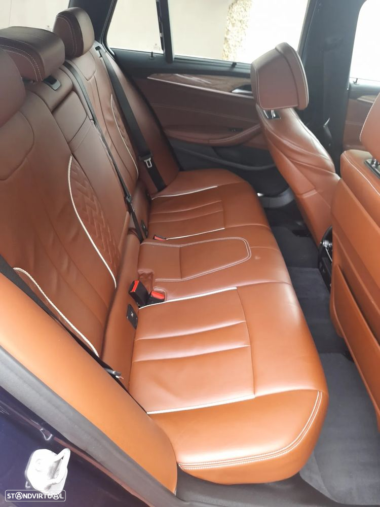 BMW 530 e Aut. Luxury Line - 30