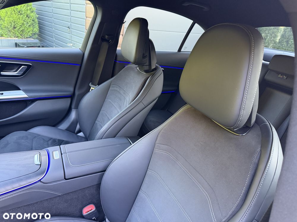 Mercedes-Benz Klasa E 220 d mHEV 4-Matic AMG 9G-Tronic - 20