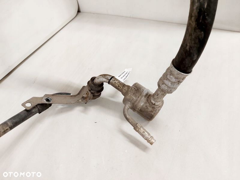 VW GOLF IV 1.4 B PRZEWÓD RURKA KLIMATYZACJI - 3