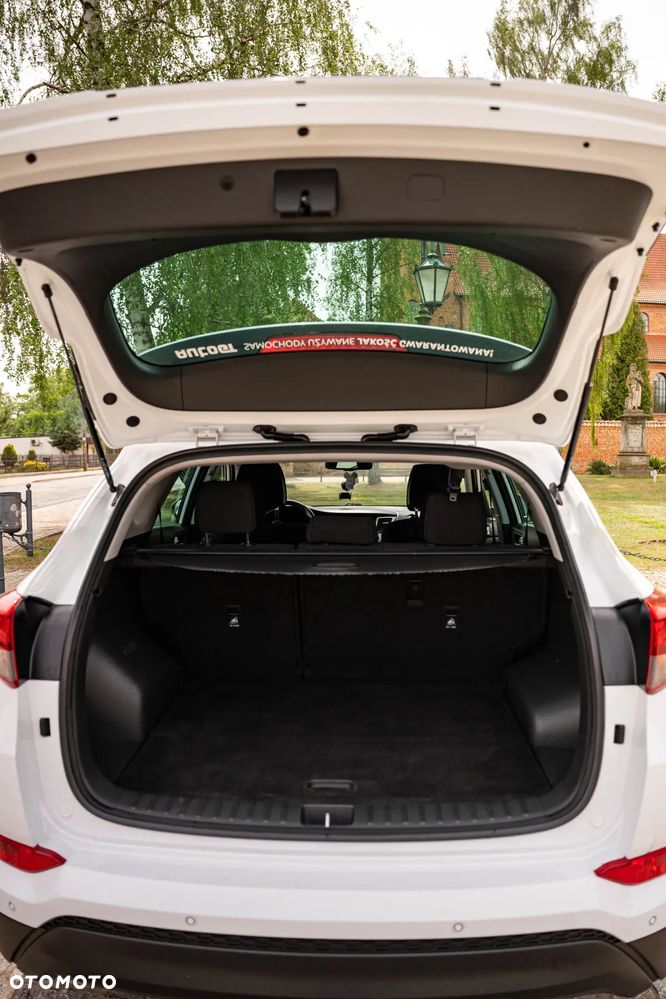 Hyundai Tucson 1.6 GDI BlueDrive Comfort 2WD - 21