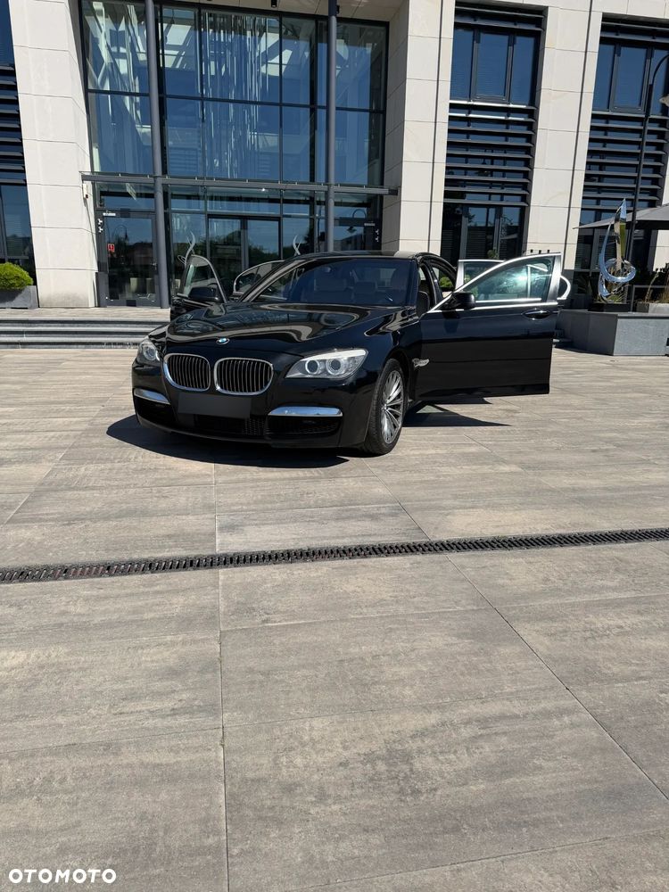 BMW Seria 7 740d xDrive - 4