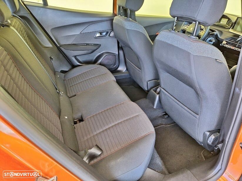 Peugeot 2008 1.5 BlueHDi Active Pack EAT8 - 8