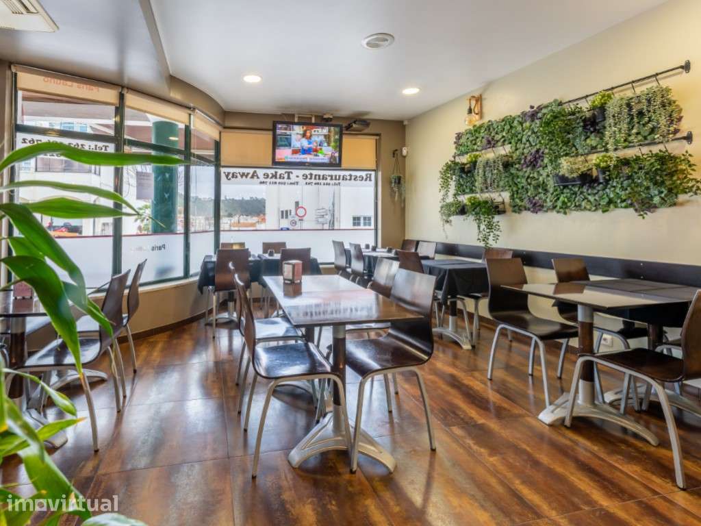 Bar / Restaurante com todo o recheio para venda na Nazaré - Grande imagem: 4/34