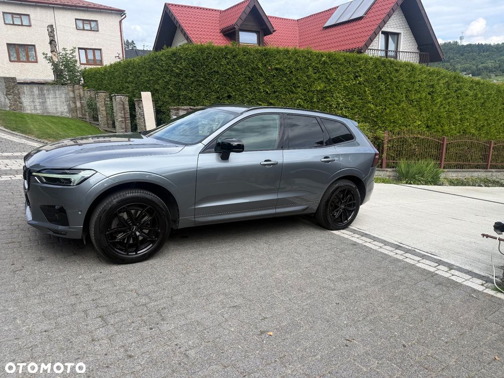 Volvo XC 60 B5 D AWD R-Design - 3