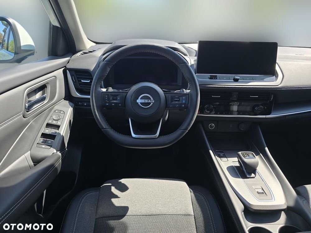 Nissan Qashqai 1.3 DIG-T mHEV N-Connecta Xtronic - 8