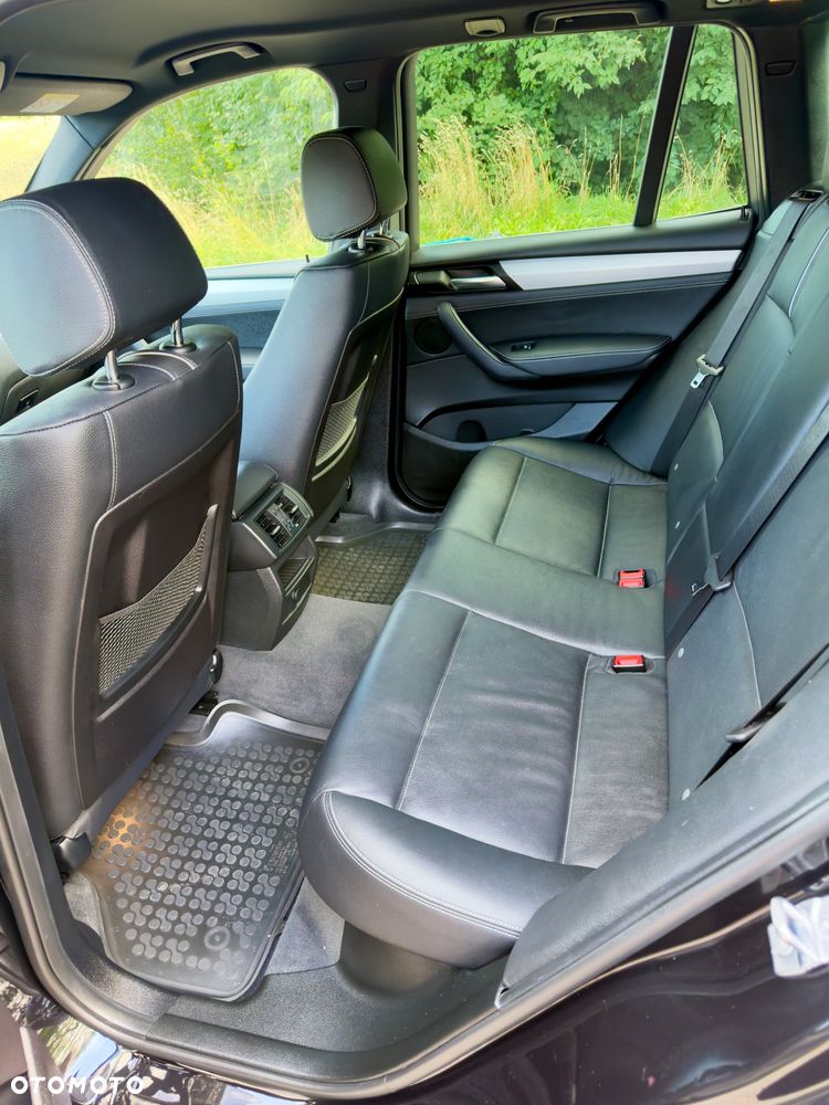 BMW X3 xDrive20d - 14