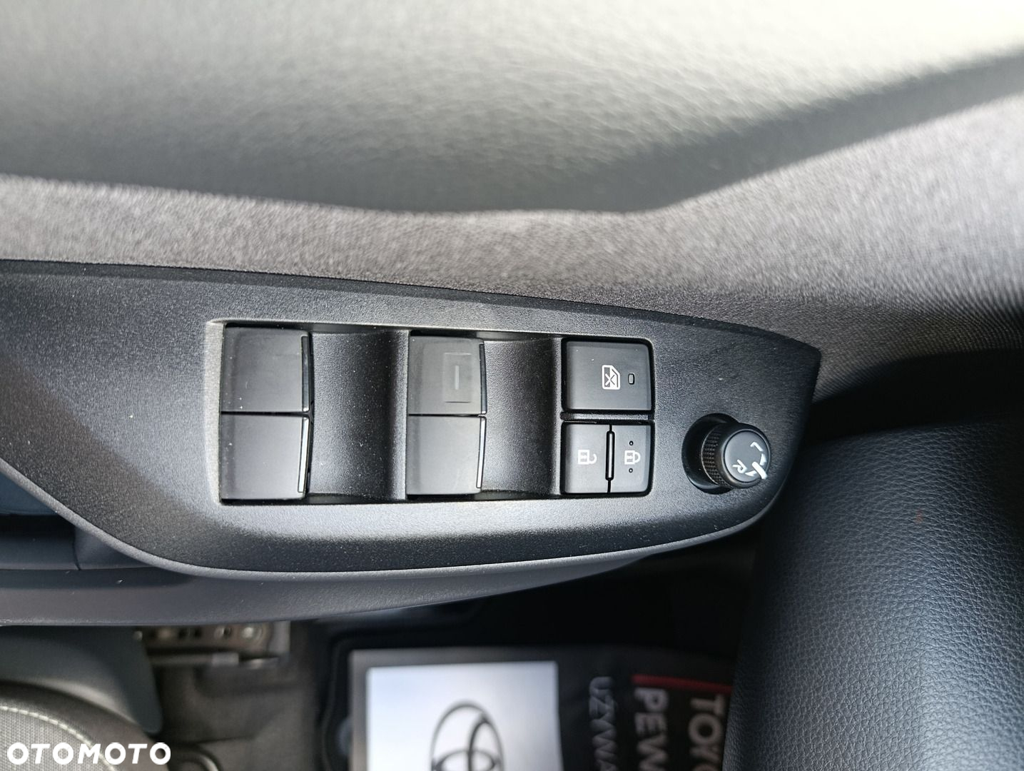 Toyota Yaris - 21