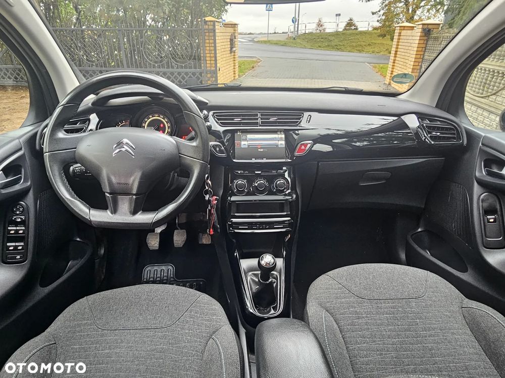 Citroën C3 1.2 PureTech Shine - 15